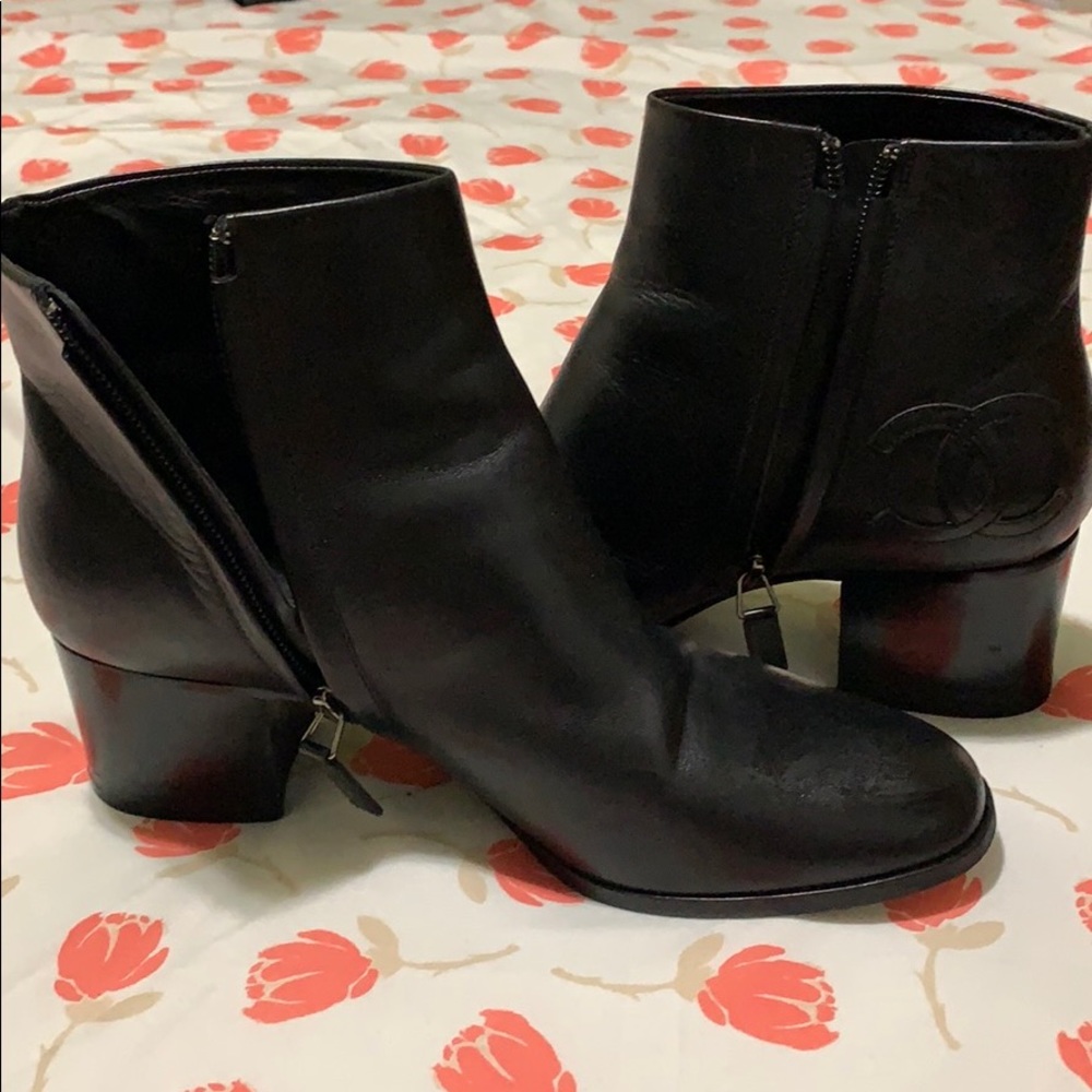 Black Chanel Booties/ankle boots (EU 38/US 8)